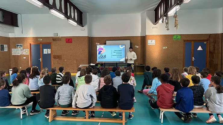 Charla «Diabetes en el entorno educativo» en Cáceres